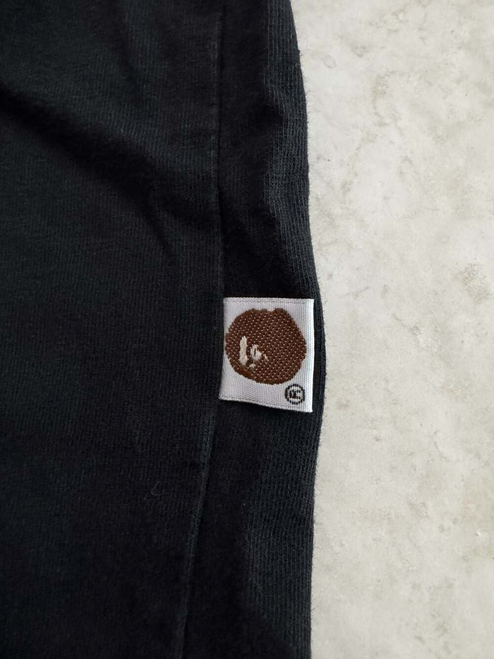 A Bathing Ape (BAPE) x Def Jam Recordings Logo T-Shirt - Picture 4 of 6